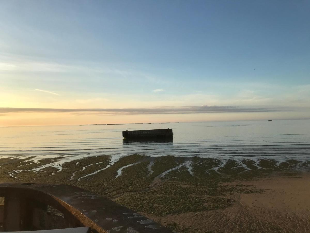 Md Gallery Bed & Breakfast Arromanches-les-Bains Exterior photo