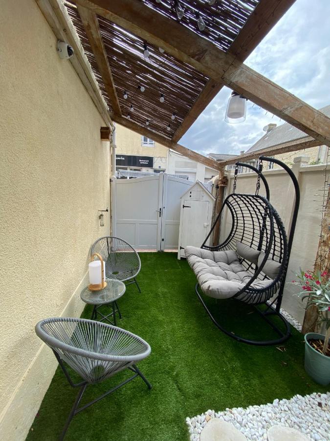 Md Gallery Bed & Breakfast Arromanches-les-Bains Exterior photo
